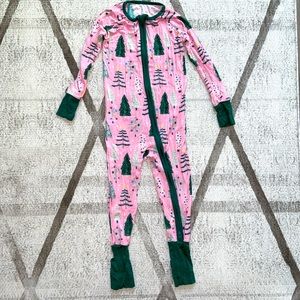 Little Sleepies Christmas pajamas size 18-24 months